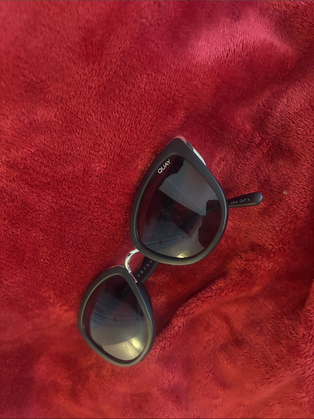 Quay Australia Black Cat-Eye Sunglasses with Dark Lenses
